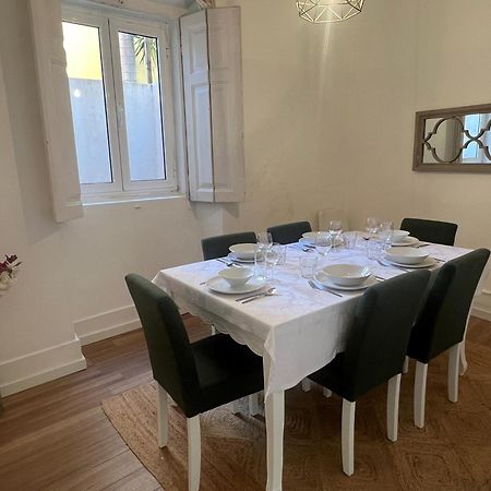 Principe Real - 2 Bedroom Apartment With Terrace Лиссабон Экстерьер фото